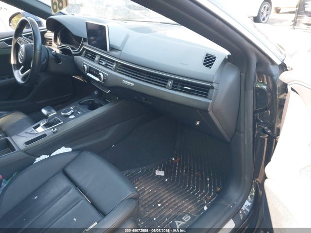 2019 Audi A5 45 Premium მანქანა იყიდება აუქციონზე, vin: WAUENCF53KA023620, აუქციონის ნომერი: 45072085