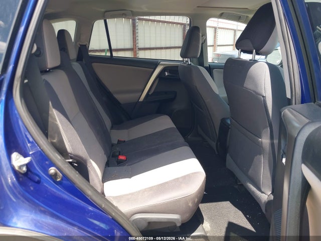 2015 Toyota Rav4 Xle მანქანა იყიდება აუქციონზე, vin: 2T3RFREVXFW375624, აუქციონის ნომერი: 45072109