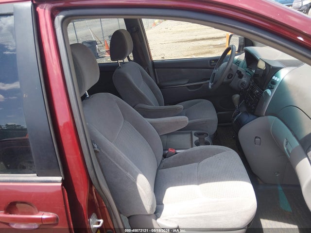 Продажа на аукционе авто 2009 Toyota Sienna Ce, vin: 5TDZK23C49S268076, номер лота: 45072121