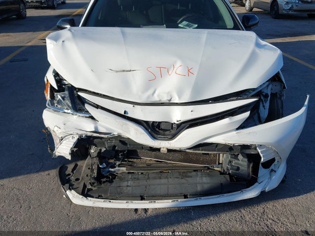 2018 Toyota Camry Le მანქანა იყიდება აუქციონზე, vin: 4T1B11HK9JU535206, აუქციონის ნომერი: 45072122