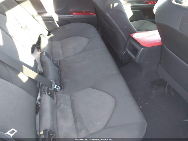 2018 Toyota Camry Le მანქანა იყიდება აუქციონზე, vin: 4T1B11HK9JU535206, აუქციონის ნომერი: 45072122