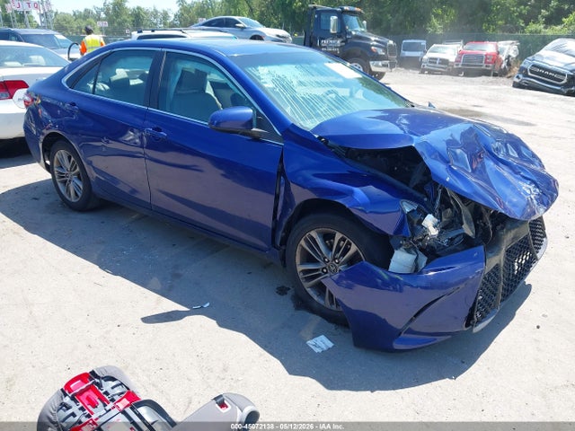 45072138 :رقم المزاد ، 4T1BF1FK7GU578875 vin ، 2016 Toyota Camry Se مزاد بيع