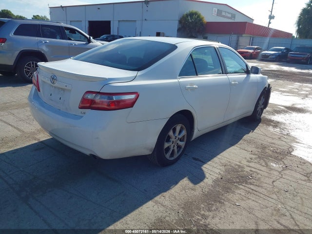 45072161 :رقم المزاد ، 4T1BE46K37U608247 vin ، 2007 Toyota Camry Le مزاد بيع
