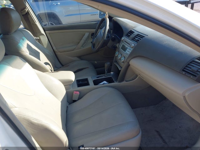 45072161 :رقم المزاد ، 4T1BE46K37U608247 vin ، 2007 Toyota Camry Le مزاد بيع