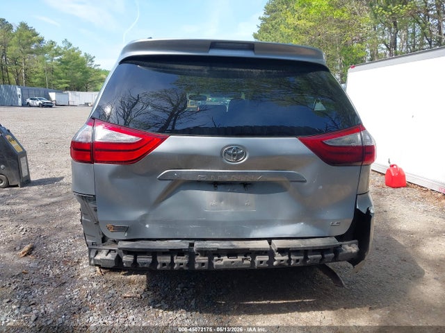 Продаж на аукціоні авто 2016 Toyota Sienna Le 8 Passenger, vin: 5TDKK3DC3GS739282, номер лоту: 45072175