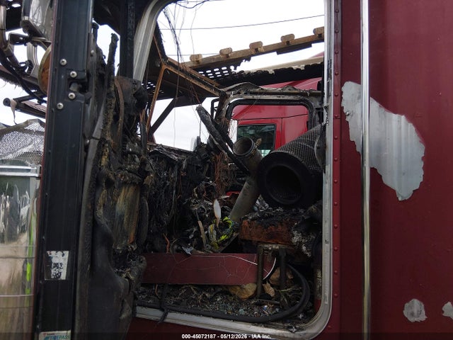 2006 Peterbilt 379 მანქანა იყიდება აუქციონზე, vin: 1NP5DB9X56D633478, აუქციონის ნომერი: 45072187