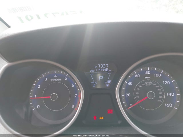 45072191 :رقم المزاد ، KMHDH4AE8DU854689 vin ، 2013 Hyundai Elantra Gls مزاد بيع