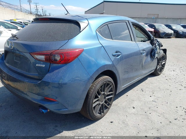 Mazda Mazda3 Touring 2017 3MZBN1L75HM124568 Image 4