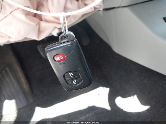 2012 Toyota Prius Four მანქანა იყიდება აუქციონზე, vin: JTDKN3DU4C5381769, აუქციონის ნომერი: 45072214