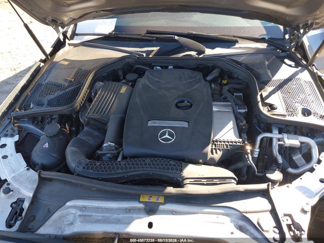 45072238 :رقم المزاد ، 55SWF4KBXGU115598 vin ، 2016 Mercedes-benz C-class C 300 مزاد بيع