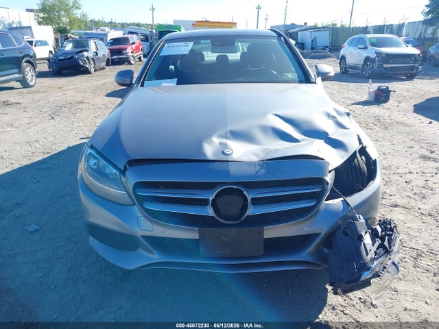 45072238 :رقم المزاد ، 55SWF4KBXGU115598 vin ، 2016 Mercedes-benz C-class C 300 مزاد بيع