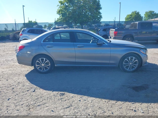 45072238 :رقم المزاد ، 55SWF4KBXGU115598 vin ، 2016 Mercedes-benz C-class C 300 مزاد بيع