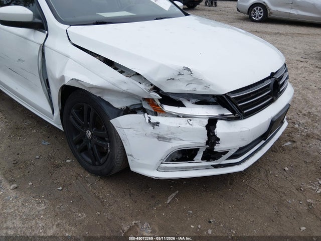 45072269 :رقم المزاد ، 3VW2B7AJ6HM349978 vin ، 2017 Volkswagen Jetta 1.4t S مزاد بيع