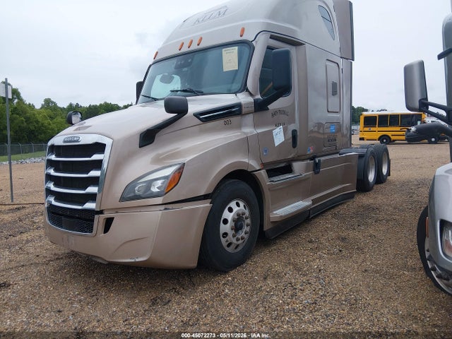 Продажа на аукционе авто 2021 Freightliner New Cascadia 126, vin: 3AKJHHDR2MSLX5619, номер лота: 45072273