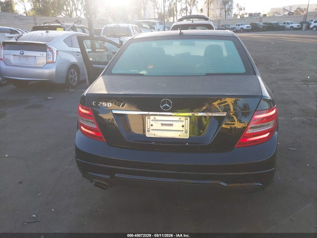 Продаж на аукціоні авто 2014 Mercedes-benz C 250 Sport, vin: WDDGF4HB1EA926862, номер лоту: 45072329