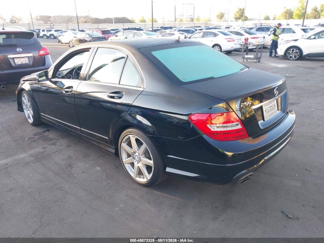 Продаж на аукціоні авто 2014 Mercedes-benz C 250 Sport, vin: WDDGF4HB1EA926862, номер лоту: 45072329