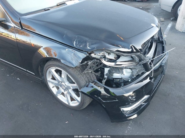 Продаж на аукціоні авто 2014 Mercedes-benz C 250 Sport, vin: WDDGF4HB1EA926862, номер лоту: 45072329