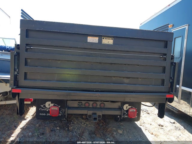 Ford F-350 Chassis Xl 2018 1FDRF3G67JEC20043 Image 18