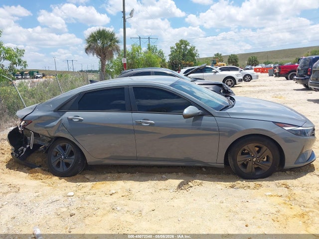 Aukcja sprzedaży 2022 Hyundai Elantra Sel, vin: KMHLS4AG7NU274706, numer aukcji: 45072340