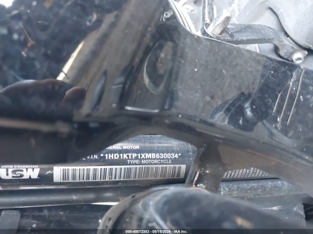 45072382 :رقم المزاد ، 1HD1KTP1XMB630034 vin ، 2021 Harley-davidson Fltrxs مزاد بيع