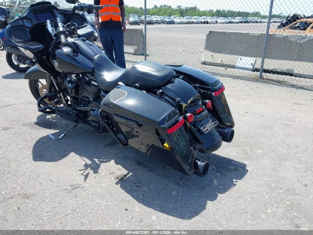 45072382 :رقم المزاد ، 1HD1KTP1XMB630034 vin ، 2021 Harley-davidson Fltrxs مزاد بيع
