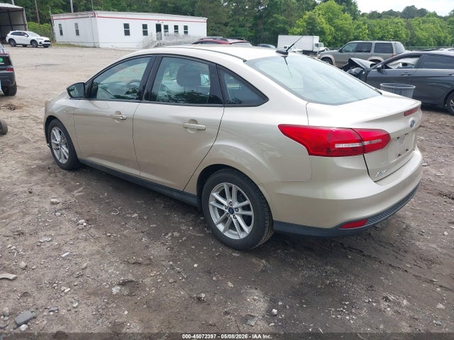 2018 Ford Focus Se მანქანა იყიდება აუქციონზე, vin: 1FADP3F2XJL327759, აუქციონის ნომერი: 45072397