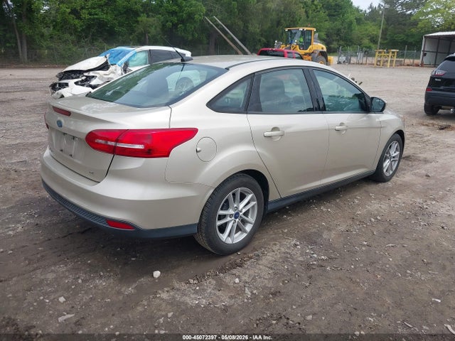 2018 Ford Focus Se მანქანა იყიდება აუქციონზე, vin: 1FADP3F2XJL327759, აუქციონის ნომერი: 45072397
