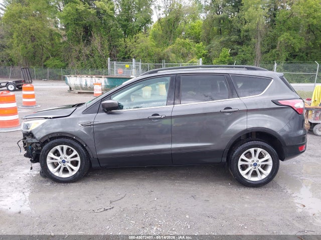 Продажа на аукционе авто 2018 Ford Escape Se, vin: 1FMCU0GD5JUA79990, номер лота: 45072401