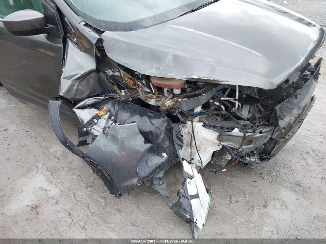 Продажа на аукционе авто 2018 Ford Escape Se, vin: 1FMCU0GD5JUA79990, номер лота: 45072401