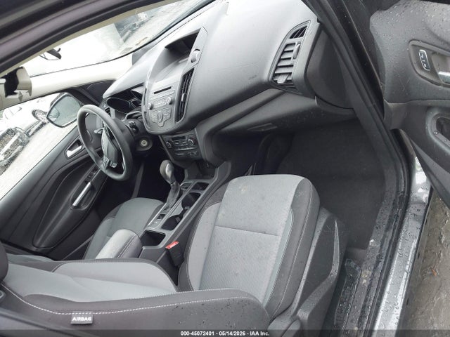 Продажа на аукционе авто 2018 Ford Escape Se, vin: 1FMCU0GD5JUA79990, номер лота: 45072401