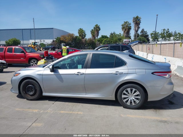 4T1C31AK1LU543263 Toyota Camry Le Hybrid