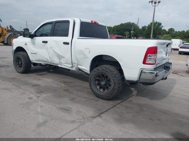 45072418 :رقم المزاد ، 3C6UR5DL9RG203994 vin ، 2024 Ram 2500 Big Horn  4x4 6'4 Box مزاد بيع