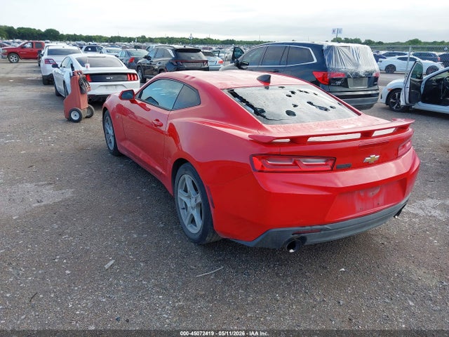 45072419 :رقم المزاد ، 1G1FD1RS2H0160832 vin ، 2017 Chevrolet Camaro 2lt مزاد بيع