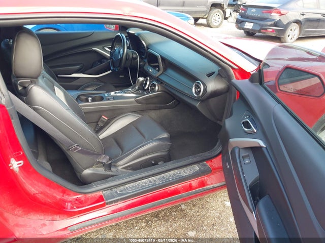45072419 :رقم المزاد ، 1G1FD1RS2H0160832 vin ، 2017 Chevrolet Camaro 2lt مزاد بيع
