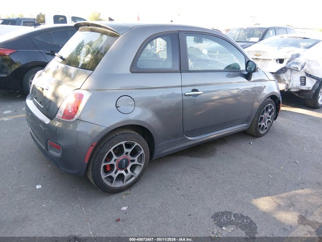 45072457 :رقم المزاد ، 3C3CFFBR2DT738776 vin ، 2013 Fiat 500 Sport مزاد بيع