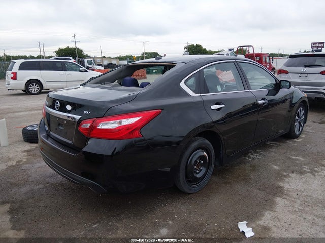 1N4AL3APXHC243582 Nissan Altima 2.5 Sv