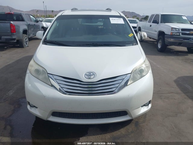 Продажа на аукционе авто 2015 Toyota Sienna Xle 8 Passenger, vin: 5TDYK3DC6FS672167, номер лота: 45072537
