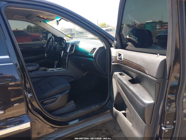 45072544 :رقم المزاد ، 1J4RR4GGXBC693906 vin ، 2011 Jeep Grand Cherokee Laredo مزاد بيع