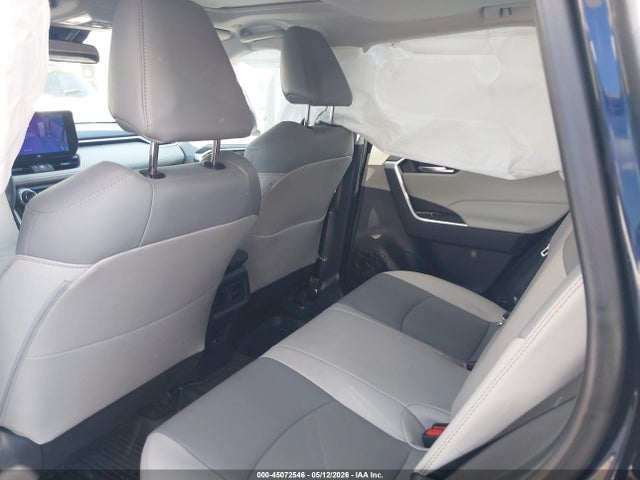 Toyota Rav4 Xle Premium 2024 2T3A1RFV3RW413628 Image 8