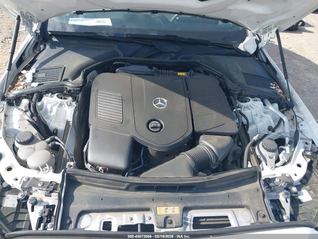 W1KAF4GB4NR016065 Mercedes-Benz C 300 Sedan