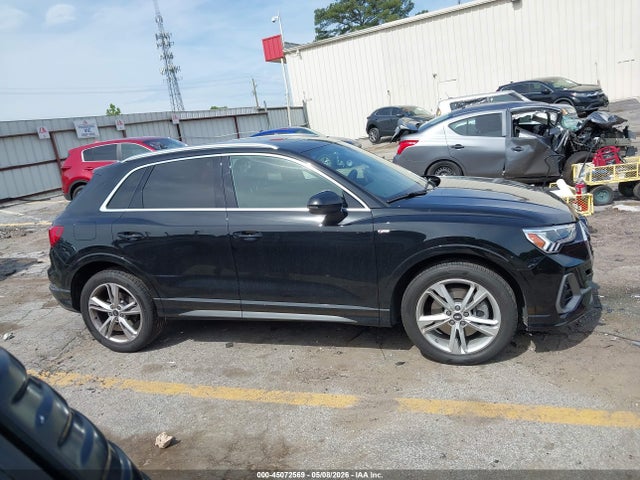 2021 Audi Q3 Premium Plus 45 Tfsi S Line Quattro Tiptronic მანქანა იყიდება აუქციონზე, vin: WA1EECF37M1055372, აუქციონის ნომერი: 45072569