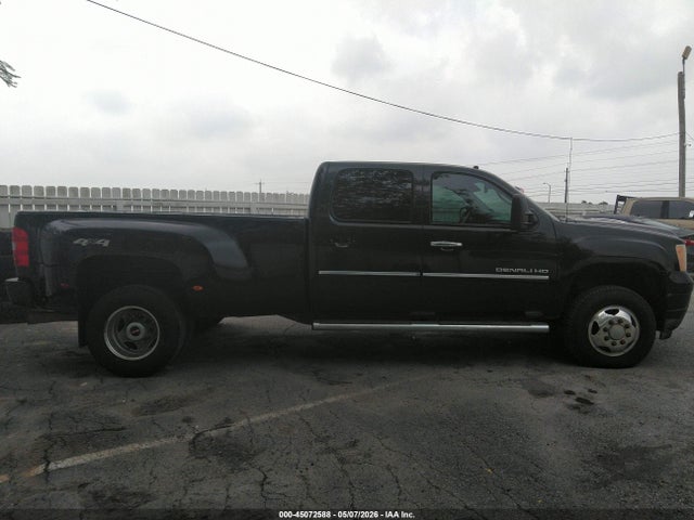 45072588 :رقم المزاد ، 1GT426C80DF210519 vin ، 2013 Gmc Sierra 3500hd Denali مزاد بيع