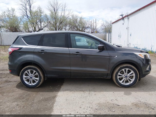 45072593 :رقم المزاد ، 1FMCU9GD8HUE50221 vin ، 2017 Ford Escape Se مزاد بيع