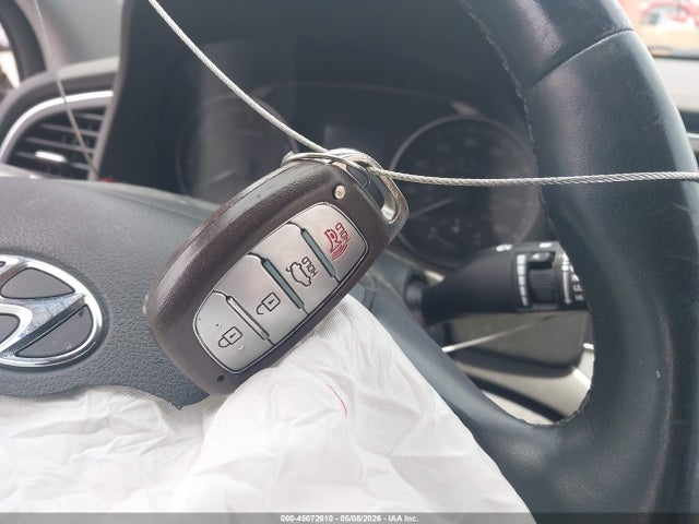 Продаж на аукціоні авто 2017 Hyundai Elantra Limited, vin: 5NPD84LF4HH125051, номер лоту: 45072610
