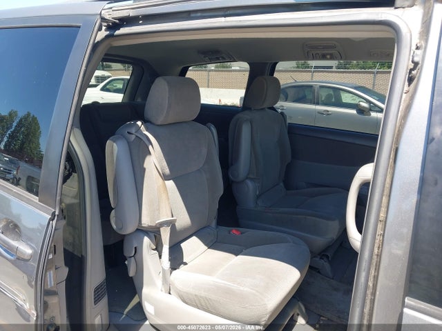 Auction sale of the 2004 Toyota Sienna Le, vin: 5TDZA23C14S210230, lot number: 45072623