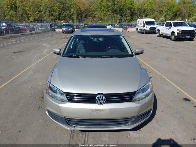 Продаж на аукціоні авто 2013 Volkswagen Jetta 2.5l Se, vin: 3VWDP7AJ2DM215201, номер лоту: 45072687