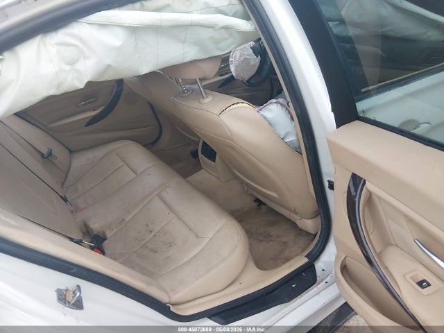 2015 Bmw 320i მანქანა იყიდება აუქციონზე, vin: WBA3B1G50FNT63437, აუქციონის ნომერი: 45072689