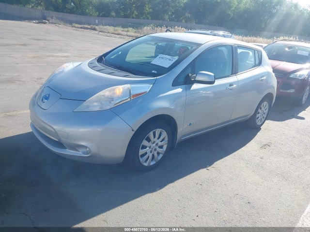 1N4AZ0CP5GC311165 Nissan LEAF S