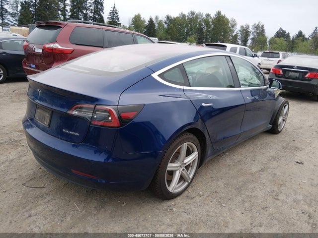 5YJ3E1EB1KF192628 Tesla Model 3 Long Range/performance