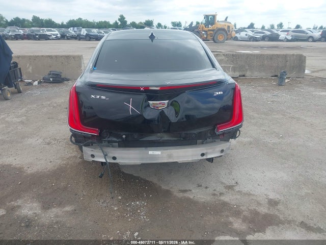 45072711 :رقم المزاد ، 2G61M5S38J9161476 vin ، 2018 Cadillac Xts Luxury مزاد بيع